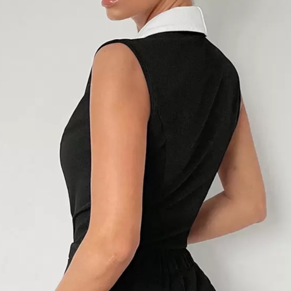 BIZCHIC Sleeveless Bodysuit | Black w/ White Draped Shawl Collar | Medium | NIP - Picture 3 of 7